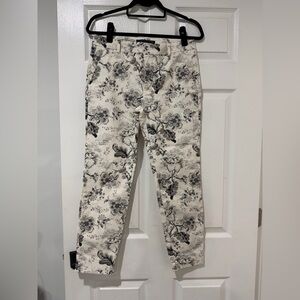 Zara woman Floral Print Slim Straight Ankle Pants - Black on Cream